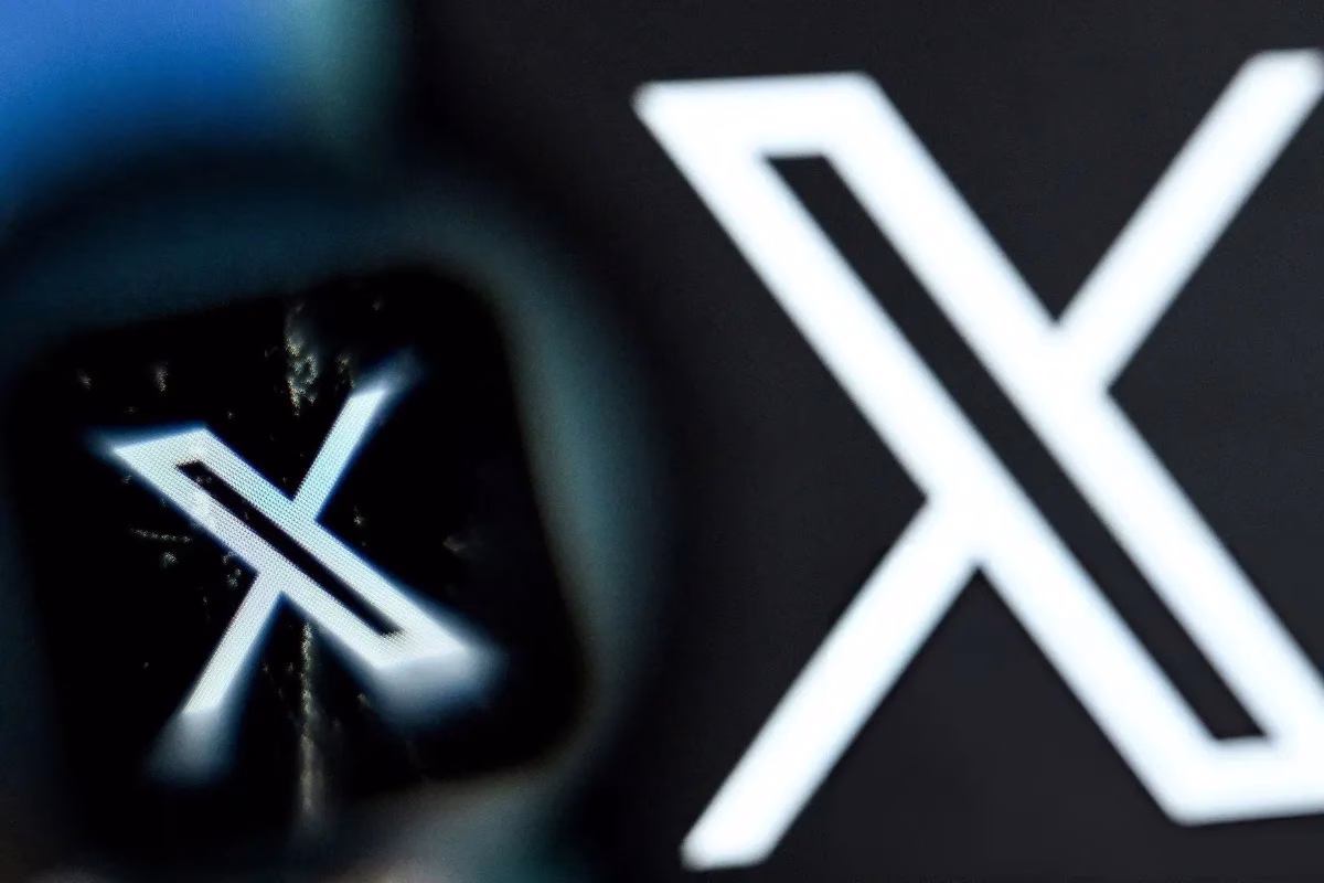 فونت فارسی شبکه X به وزیرمتن تغییر کرد