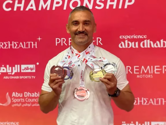 محمد منصوری، بازیگر و قهرمان جوجیتسو ایران درگذشت