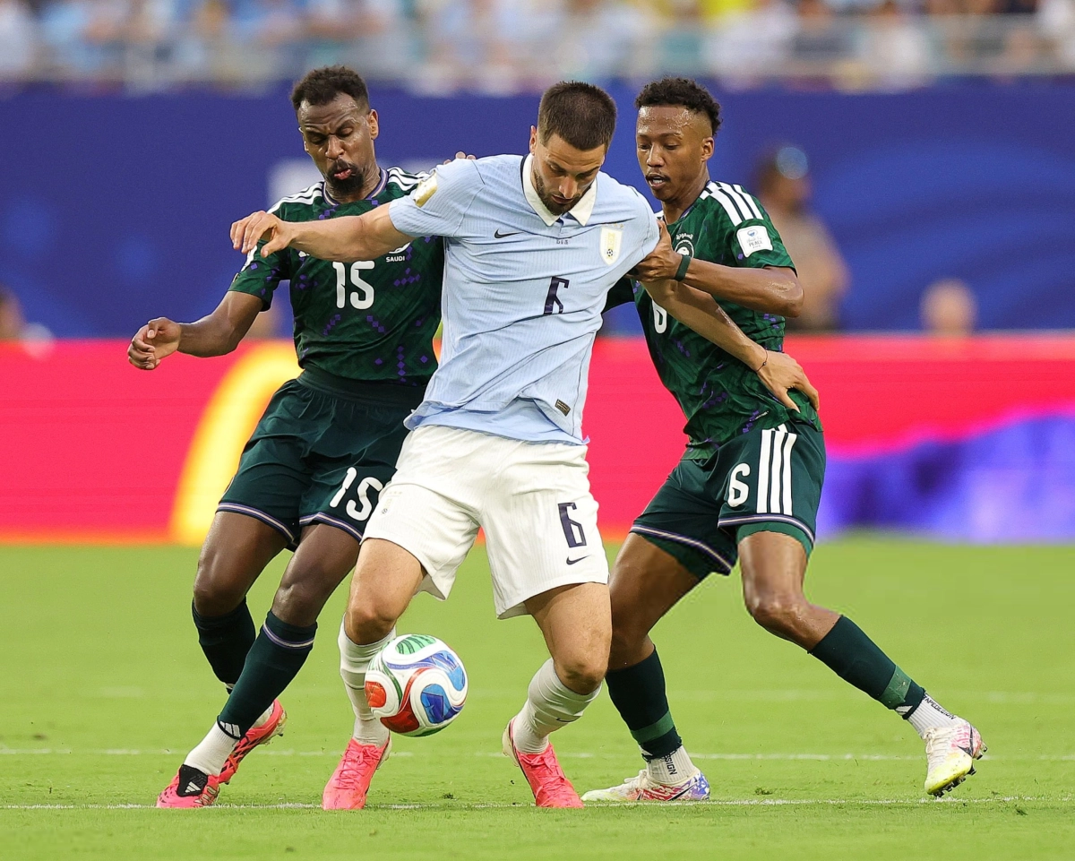 خلاصه بازی عربستان سعودی 1 - 1 اروگوئه، شاهینهای سبز در آستانه یک شگفتی بزرگ